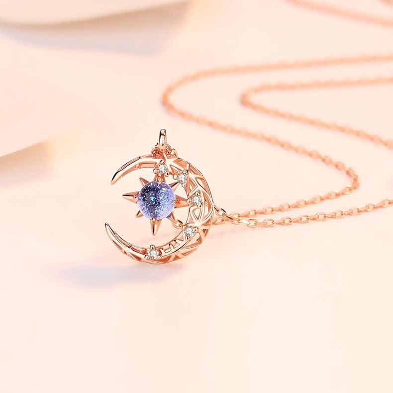 Explosive Style Star And Moon Necklace - SEOUL STYLEZ