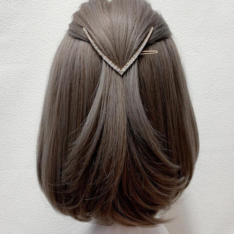 V-shaped Rhinestone/ Pearl Hair Clip