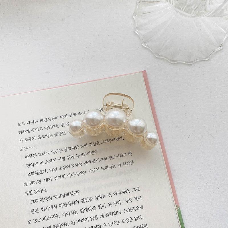Korean Pearl Clip Hair Claw - SEOUL STYLEZ