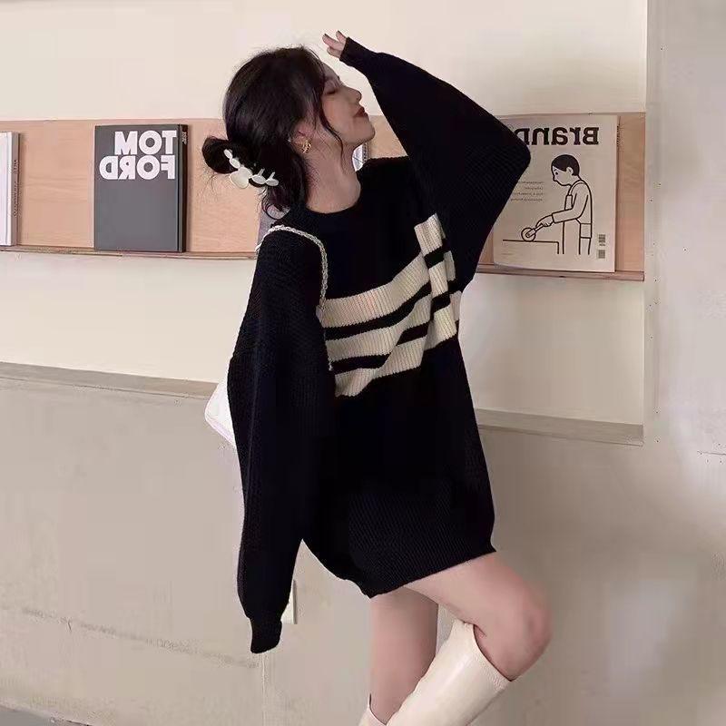 Vintage Gothic Striped Knitted Long Sleeve Sweater - SEOUL STYLEZ